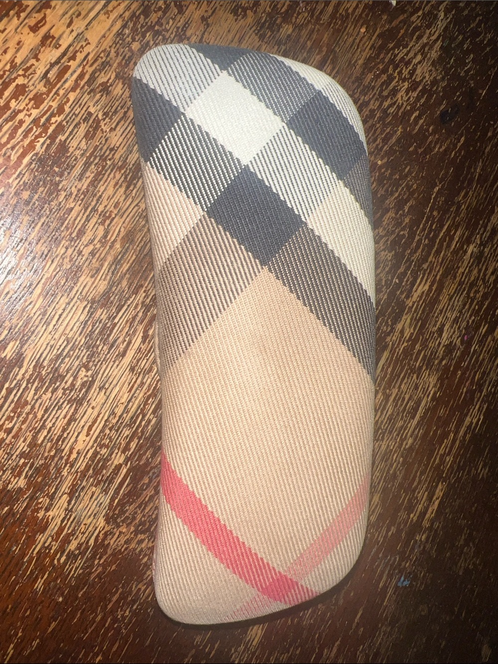 Burberry Men's Plaid Glasses Case in Beige Black and Red Accent - Picture 2 of 4